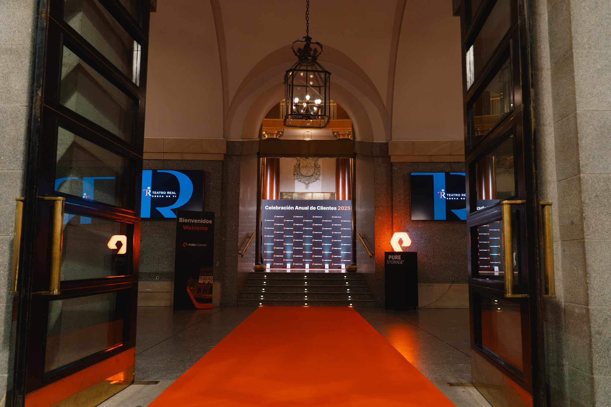 Pure Storage — 8A Visuals